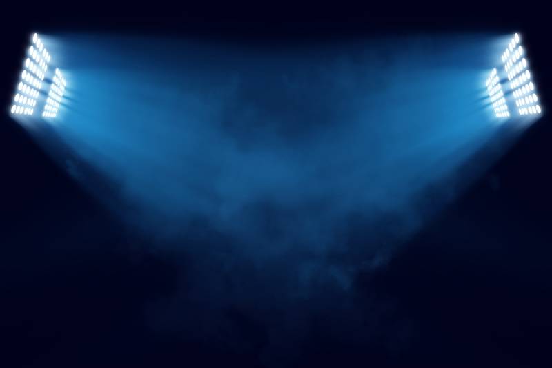 Blue light photobiomodulation for reactivation of healing in wounds not responding to standard therapy